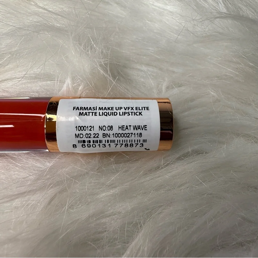 Farmasi VFX ELITE MATTE LIQUID LIPSTICK “HEAT‎ WAVE”